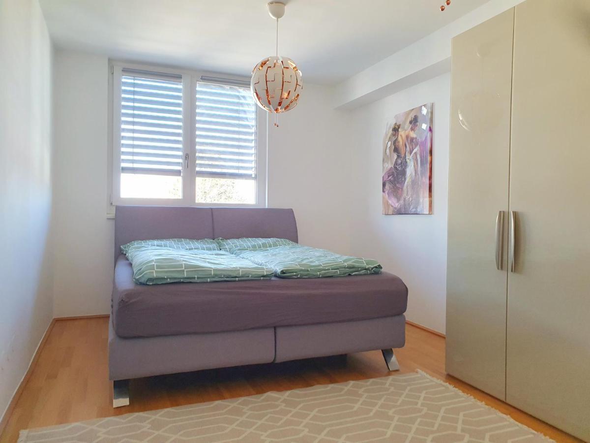 Near Lake Two Bedroom Duplex Apartment Відень Екстер'єр фото